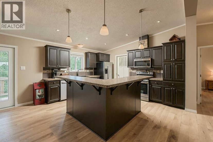 413037 Range Road 6-3 — photo 15 of 40