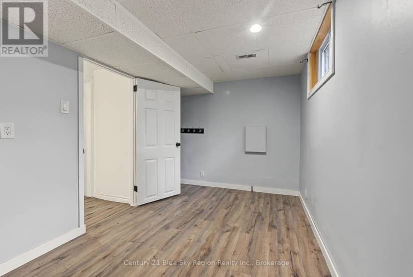 23 Martin Street — photo 22 of 40