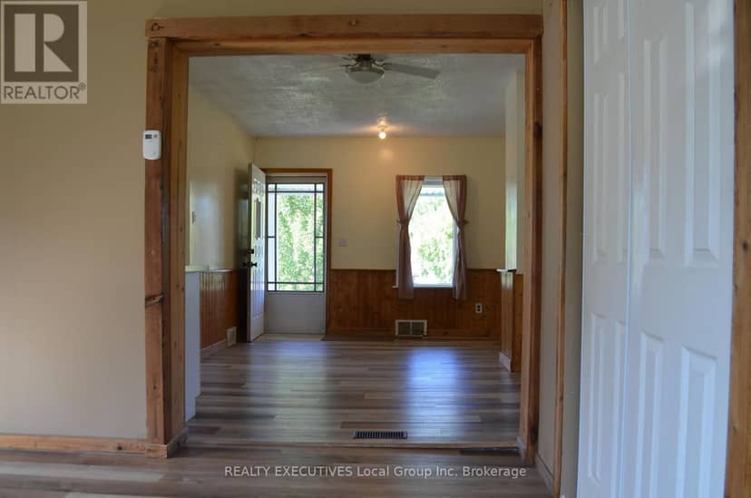 93 Bay Street — photo 17 of 40