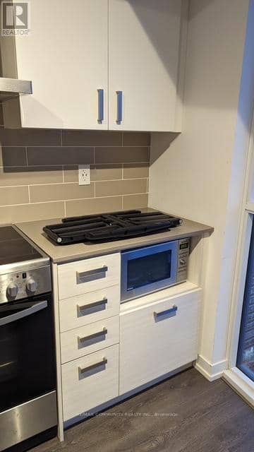 2311 - 125 Redpath Avenue — photo 15 of 17