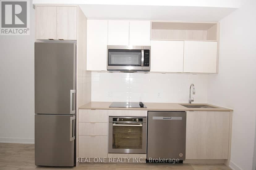 1105 - 60 Princess Street — photo 7 of 26