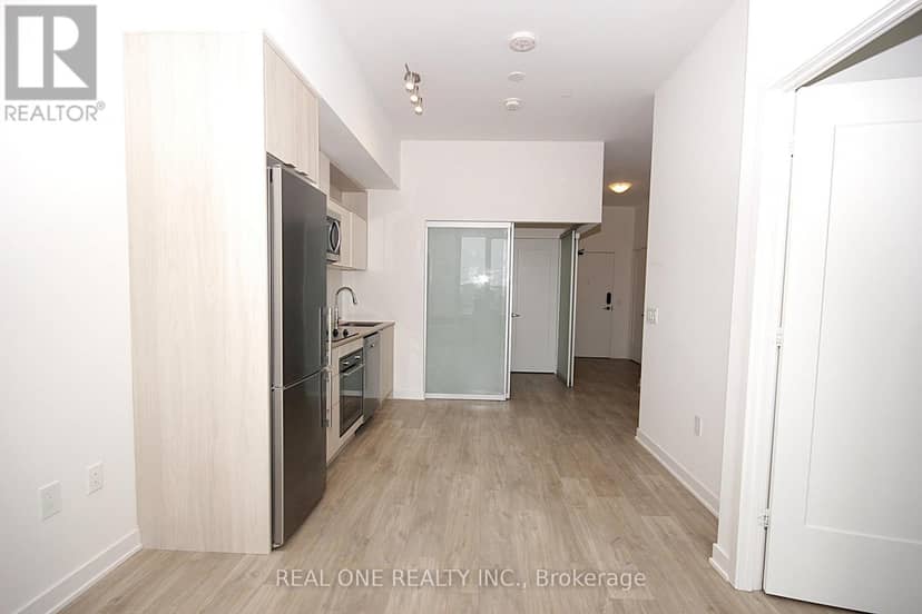 1105 - 60 Princess Street — photo 9 of 26