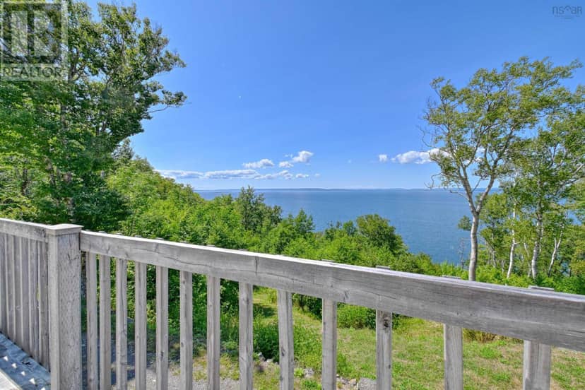 95 LAKESHORE Drive W — photo 24 of 38