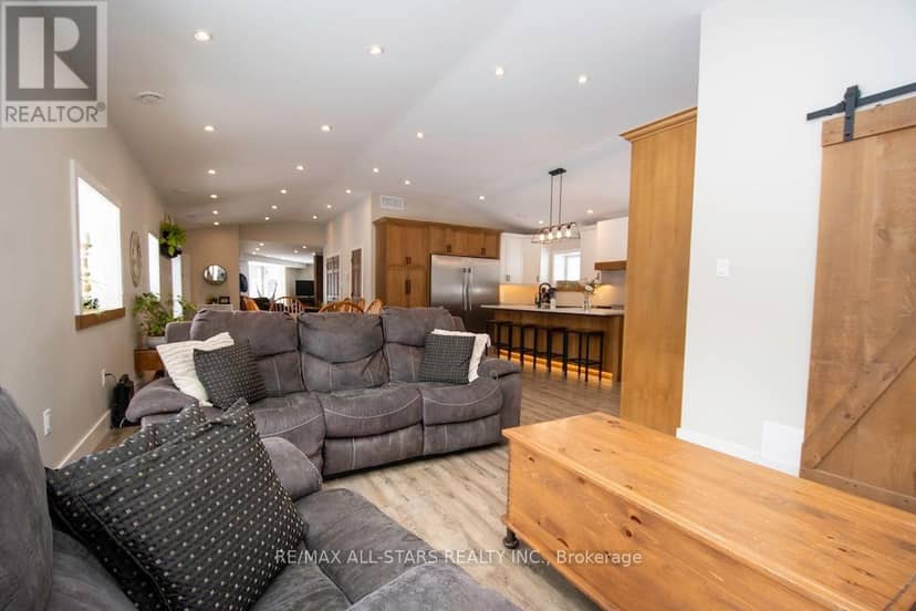 829 Peace Road — photo 10 of 40