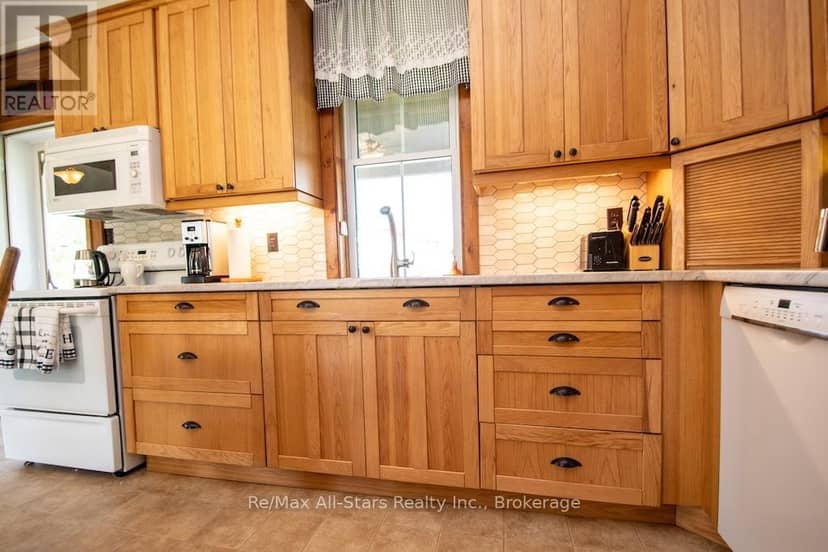 402 Mount Horeb Road — photo 11 of 40