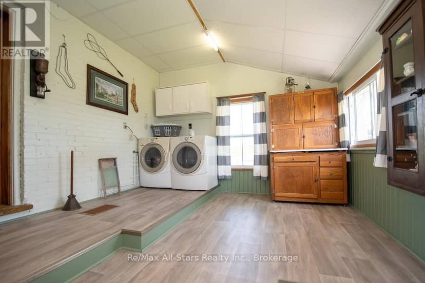 402 Mount Horeb Road — photo 16 of 40