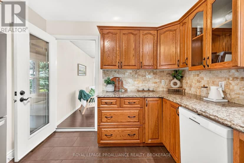 178 Langfield Street — photo 13 of 40