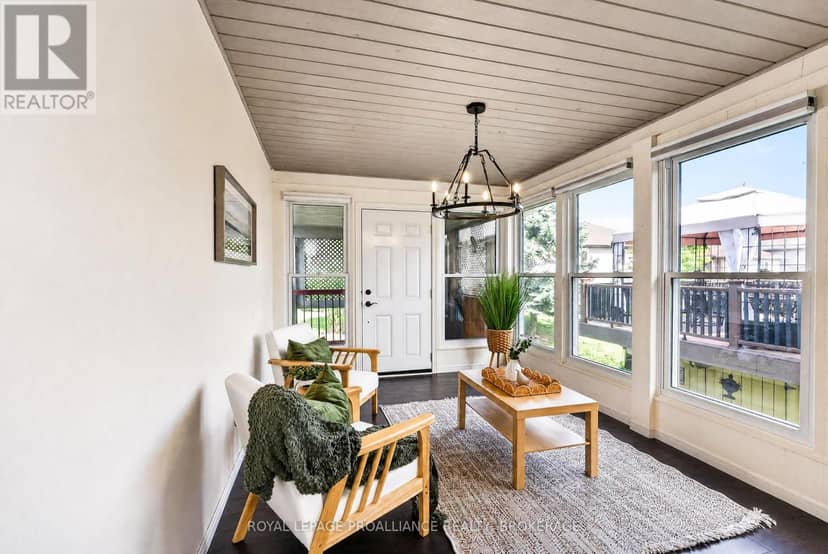 178 Langfield Street — photo 14 of 40