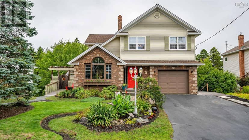 17 Oakley Avenue — photo 1 of 40