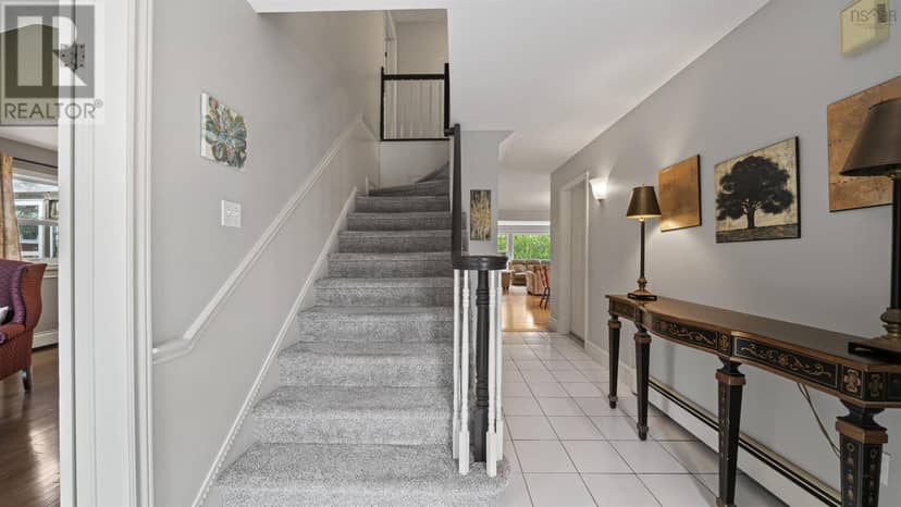 17 Oakley Avenue — photo 11 of 40
