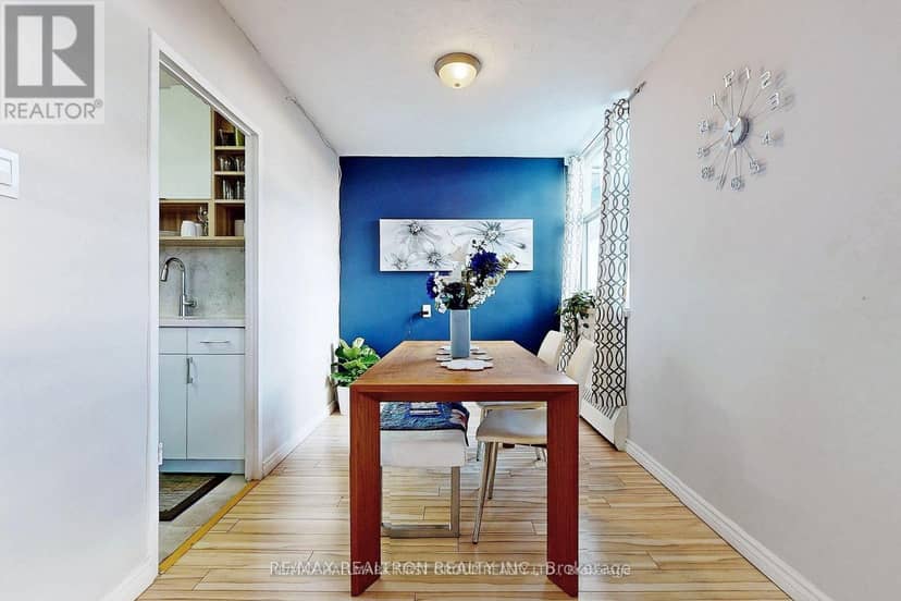 803 - 2245 Eglinton Avenue E, Toronto, photo 7