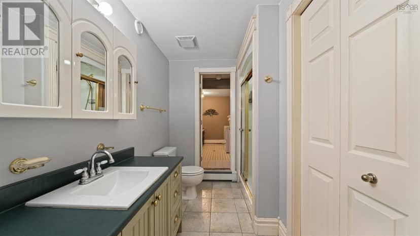 17 Oakley Avenue — photo 39 of 40
