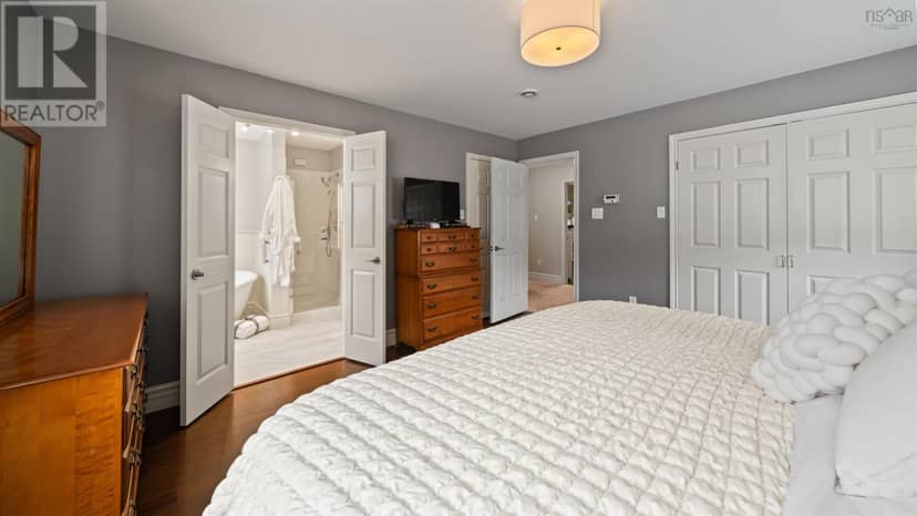17 Oakley Avenue — photo 32 of 40