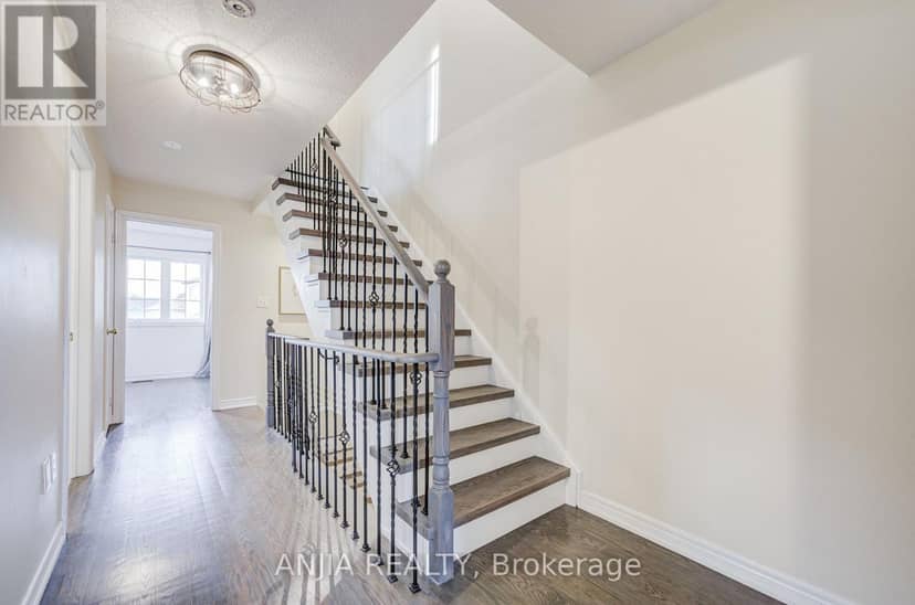 375 White's Hill Avenue — photo 19 of 40