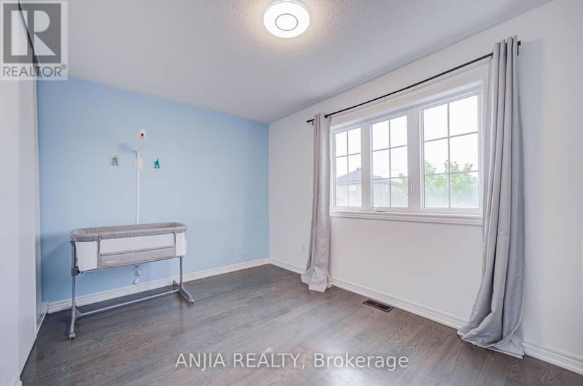 375 White's Hill Avenue — photo 21 of 40