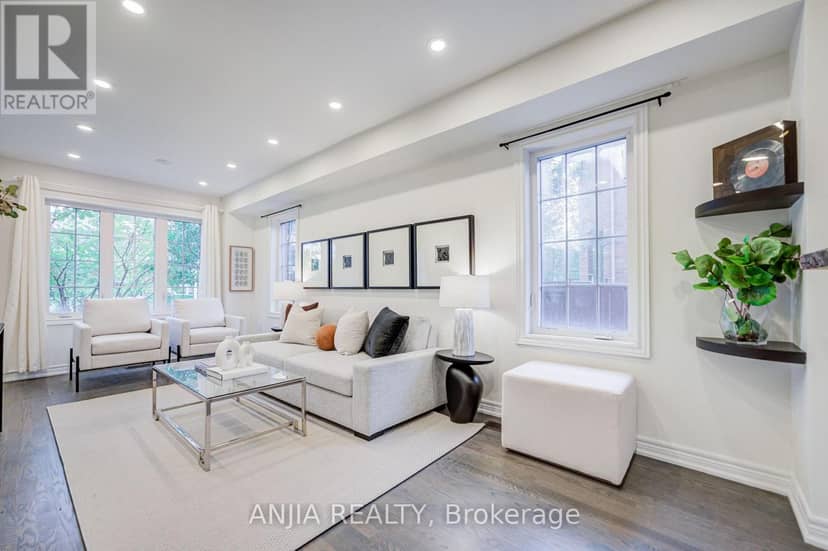 375 White's Hill Avenue — photo 7 of 40