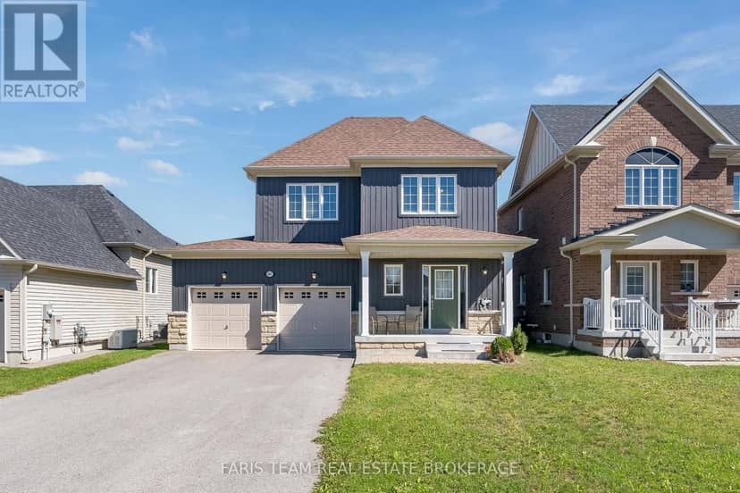 207 Springfield Crescent — photo 1 of 36