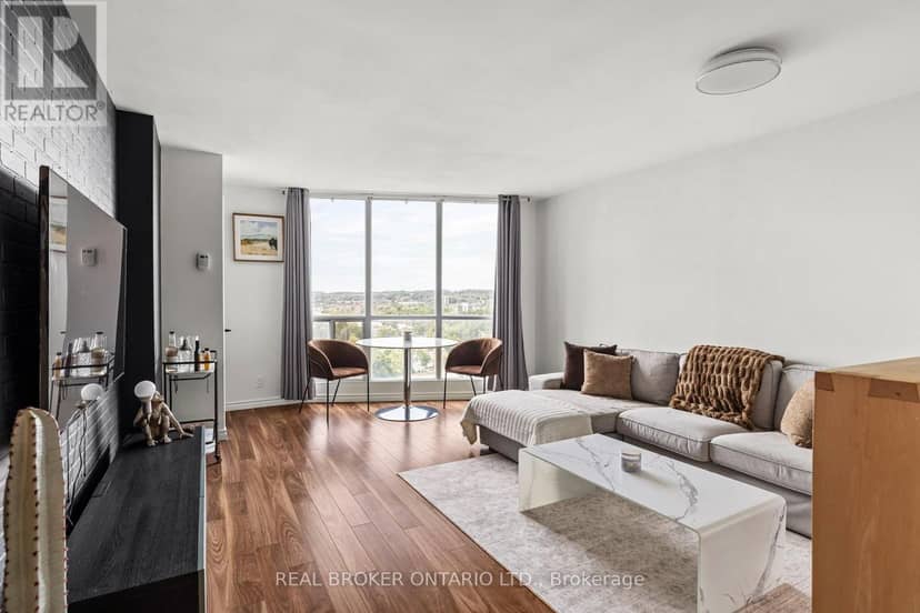 1407 - 65 Ellen Street — photo 14 of 32