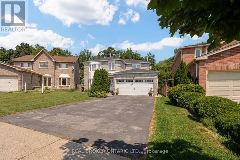 60 Ravenswood Drive — photo 2 of 31