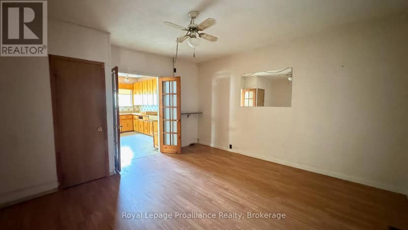 30 Alexander Street, Port Hope, photo 8