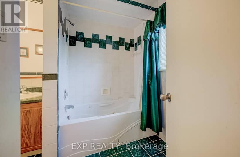 16 Bonnylyn Drive — photo 26 of 40