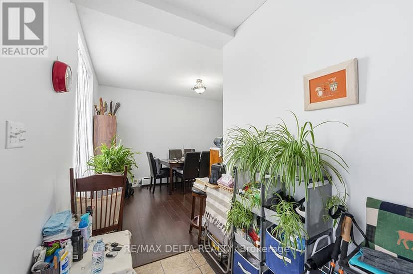 1040-1042 King Street — photo 28 of 37
