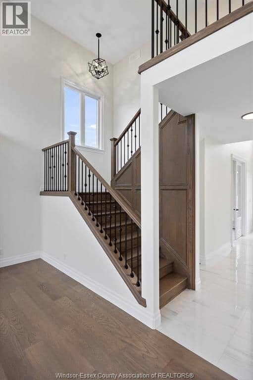 1223 Campana Crescent — photo 15 of 25
