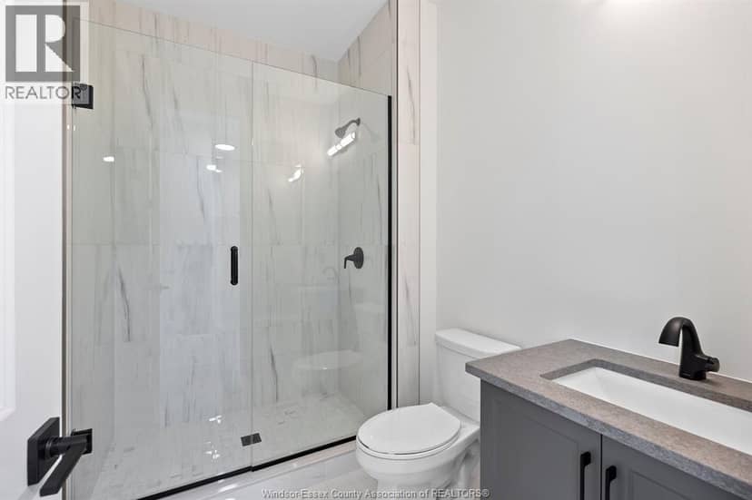 1223 Campana Crescent — photo 8 of 25