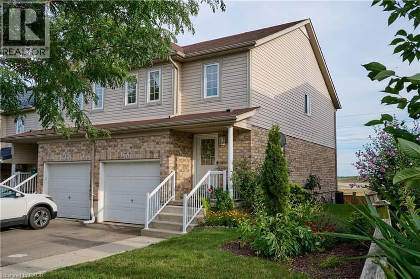 212 RED CLOVER Court — photo 3 of 40