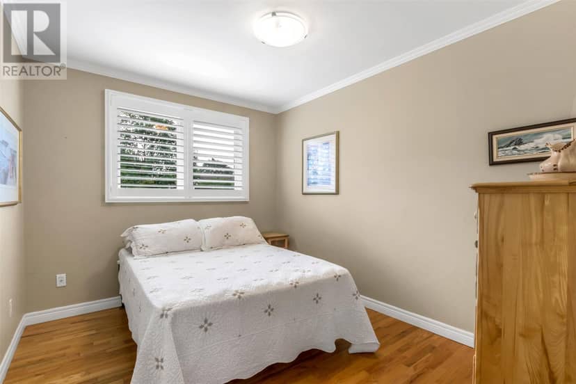 10 Strawberry Marsh Road — photo 19 of 35