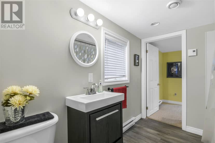 10 Strawberry Marsh Road — photo 26 of 35