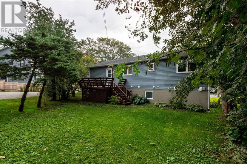 10 Strawberry Marsh Road — photo 31 of 35