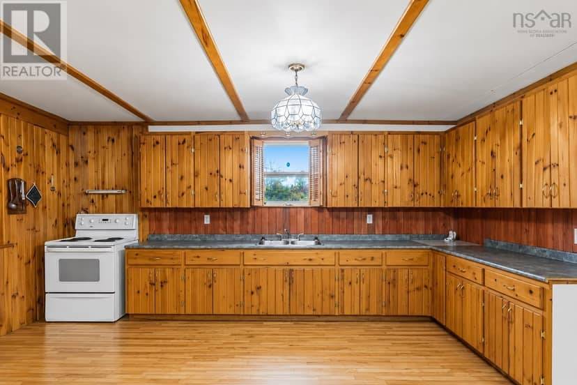 4272 Thorne Road — photo 13 of 40