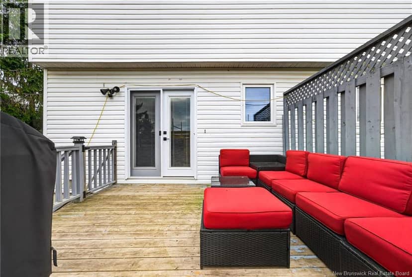 247 Kendra Street — photo 8 of 40