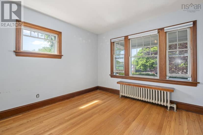 2031 Beech Street — photo 23 of 40