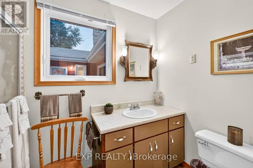 88 Irving Drive — photo 26 of 40