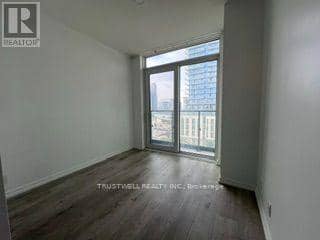 702 - 7890 Jane Street — photo 4 of 20