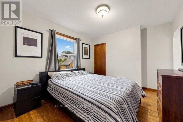 357 East 17th Street — photo 15 of 40