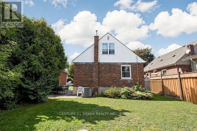 357 East 17th Street — photo 35 of 40