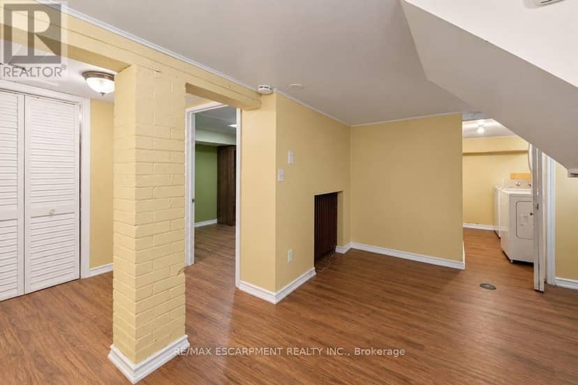 61 Garfield Avenue S — photo 25 of 30