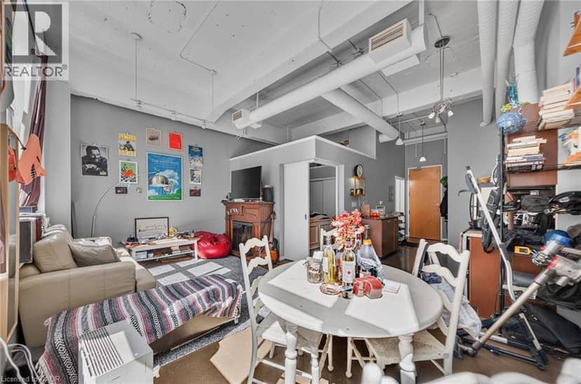410 KING Street W Unit# 314 — photo 12 of 25