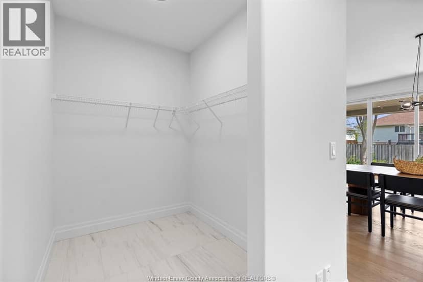 1213 Campana Crescent — photo 14 of 24