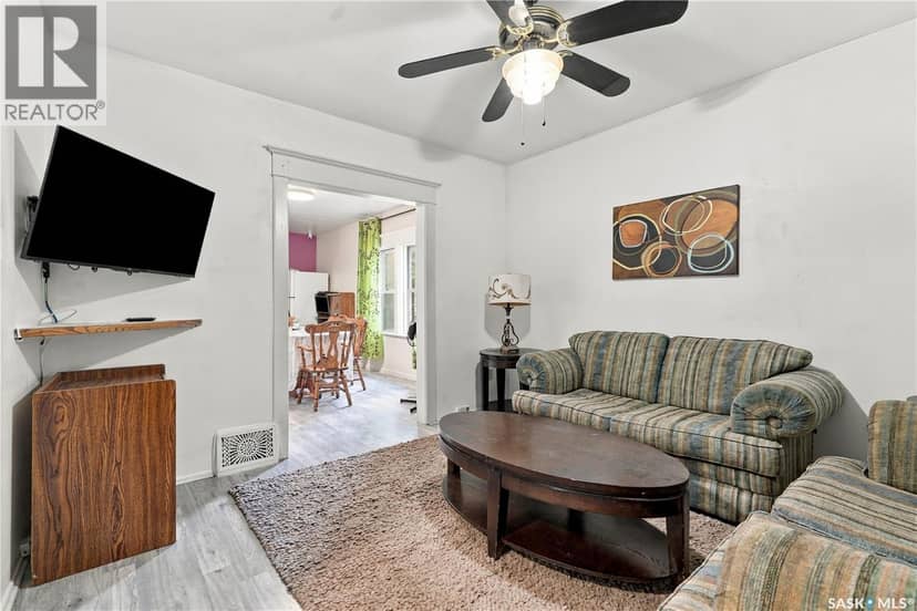 328 I Avenue S — photo 17 of 40