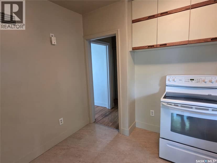 1365 Princess Street — photo 10 of 32