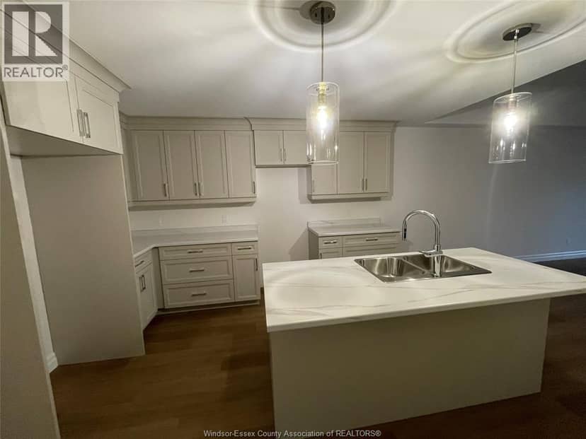 412 Blake Street, Belle River, photo 4