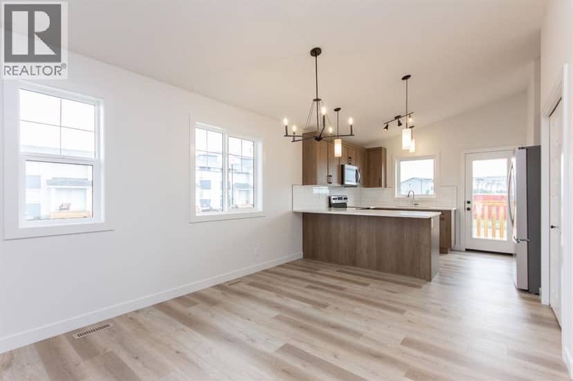 5 Beacon Hill Drive — photo 10 of 40