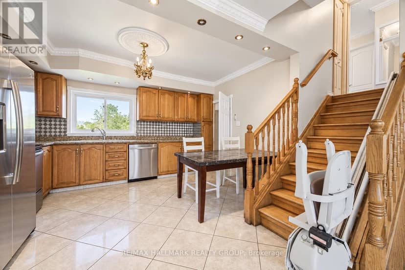 7099 Marco Street — photo 9 of 40