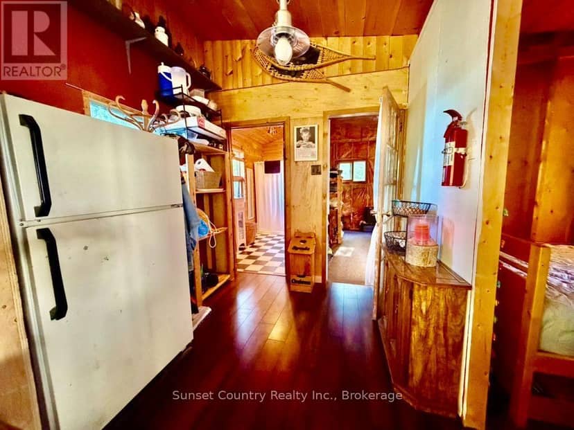 203 Northshore Road — photo 21 of 40