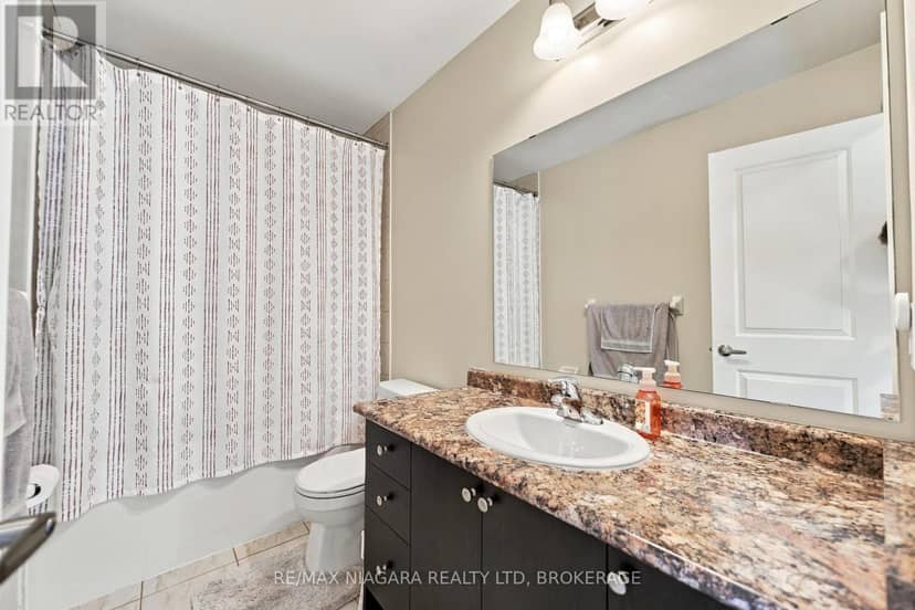 4032 Fracchioni Drive — photo 23 of 32