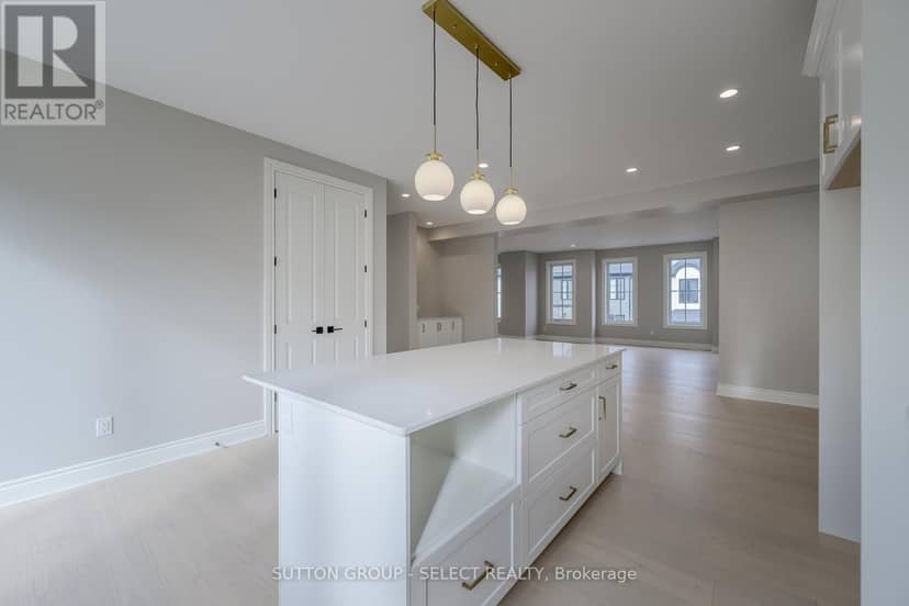 9 - 2835 Sheffield Place — photo 7 of 40
